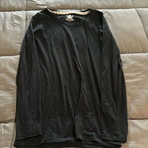 Long Sleeve Black Tee